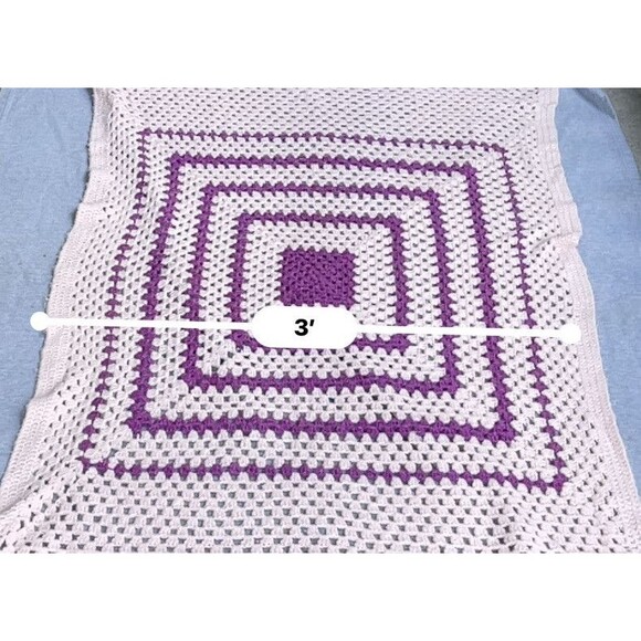 Vtg Afghan Granny Square Blanket 3’x5’  70s Crocheted Cottage Core Pink Purple - Picture 9 of 14